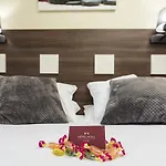 Hotel Contact Atoll Niort