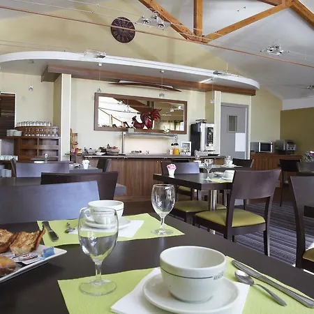 Hotel Contact Atoll 3*