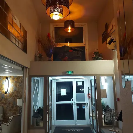Hotel Contact Atoll