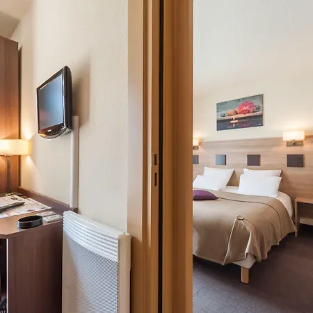 Hotel Contact Atoll 3*