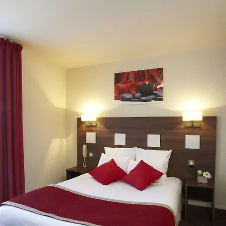 Contact Atoll 3* Niort