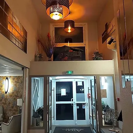 Contact Atoll Hotel 3*