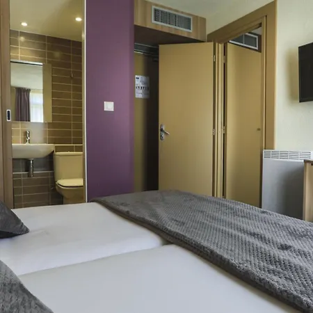 Contact Atoll 3* Niort