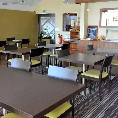 Contact Atoll Hotel