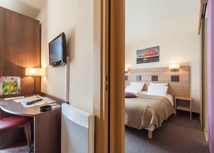 Hotel Contact Atoll 3*