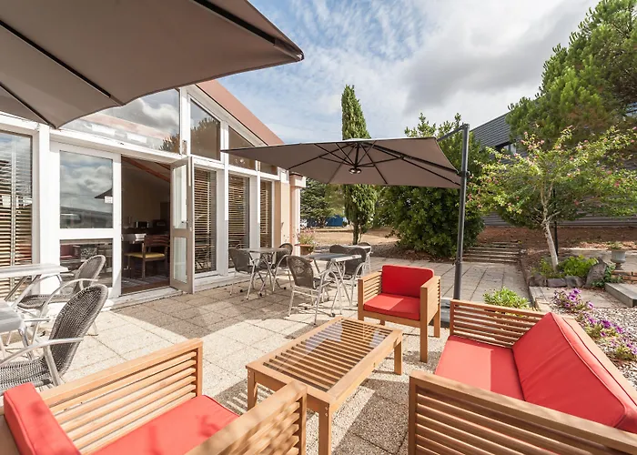 Contact Atoll Hotel Niort