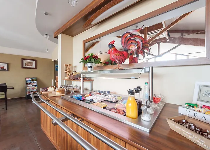 Отель Contact Atoll