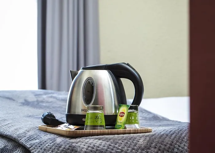 Contact Atoll Hotel 3*